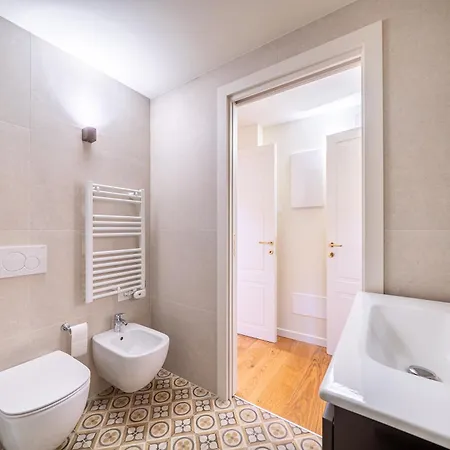 Hoomee Palazzo San Pietro Apartment Verona